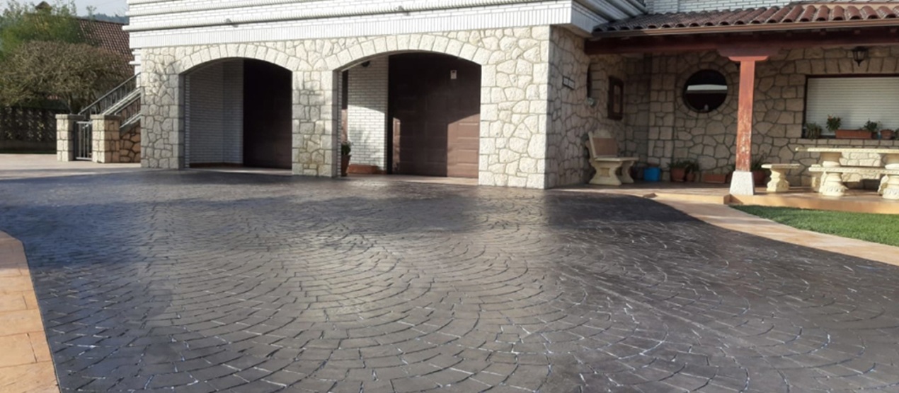 ▷ Pavimentación de Hormigón Estampado en Cantabria